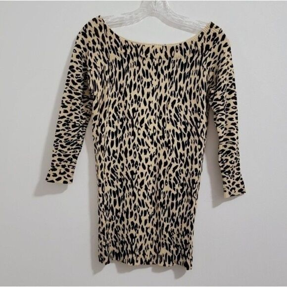 Forever 21 Leopard Animal Print Boat Neckline Cream Brown Black Size Small - Picture 8 of 8